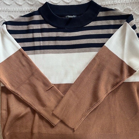 NWOT Adrianna Papell Designer Long Sleeve Lightweight Sweater Size XL - Picture 11 of 16